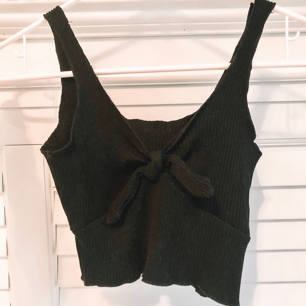 Black Crop Top Tank with Front Bow